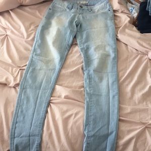 Light Wash Jeans